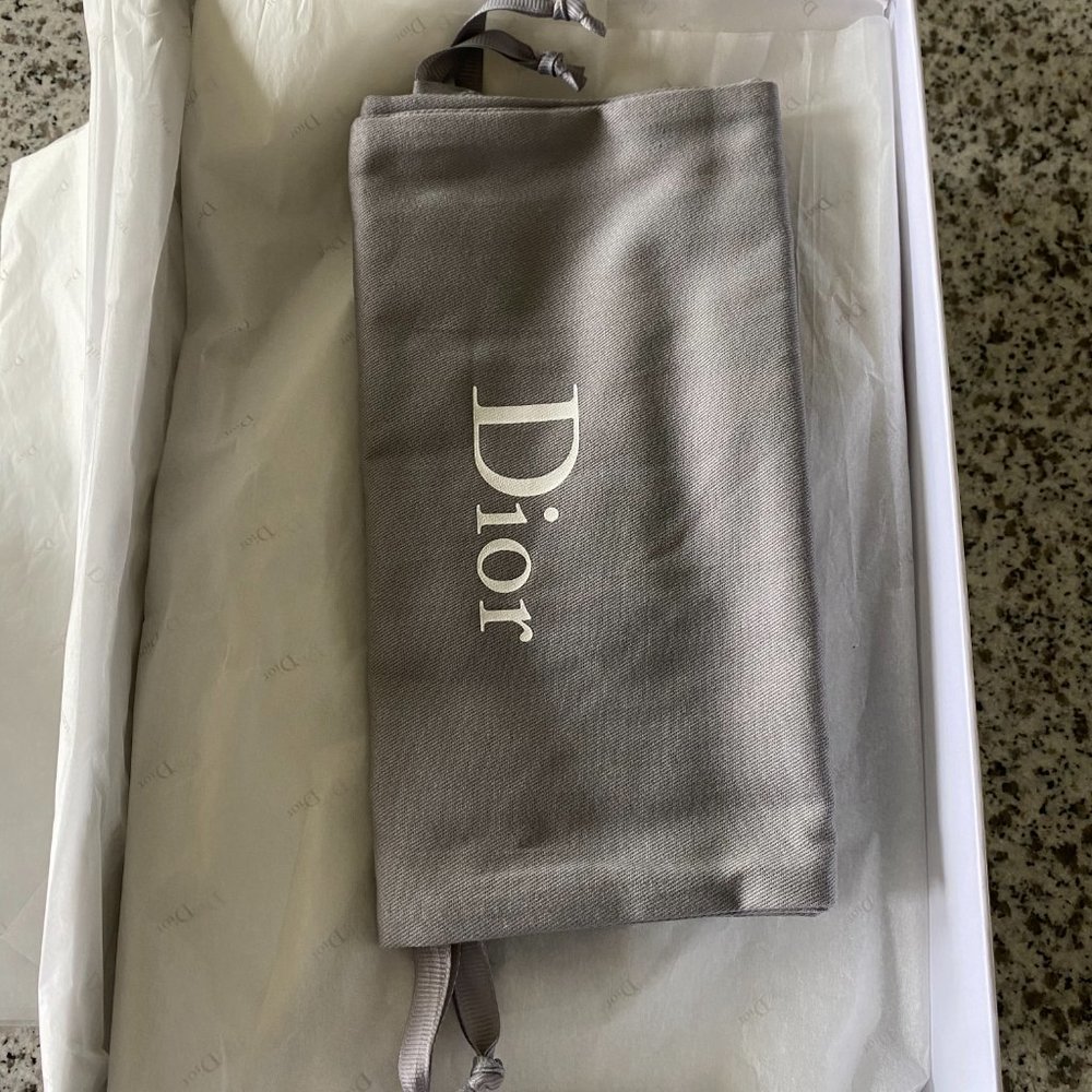New Dior Pumps from J’ADIOR COLLECTION. - Picture 3 of 4